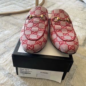 Gucci red  Canvas Princetown mules size 39